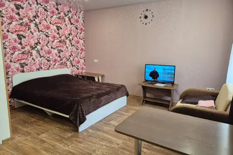 2-комнатная квартира в Бийске, ул. им. Героя Советского Союза Васильева, 7