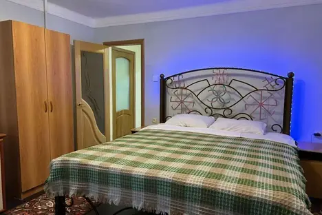 2-комнатная квартира в Геленджике, Курзальная ул., 40