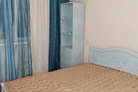 2-комнатная квартира в Курске, ул. Карла Маркса, 72/19