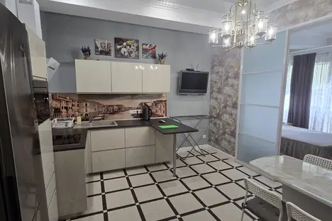 2-комнатная квартира в Сочи, Сочи, мкр. Мамайка, Крымская ул., 89