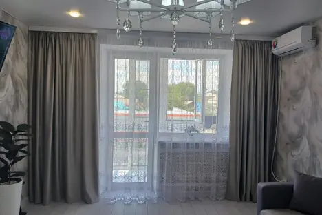 2-комнатная квартира в Новошахтинске, ул. Советской Конституции, 16 2-комнатная квартира в Новошахтинске, ул. Советской Конституции, 16