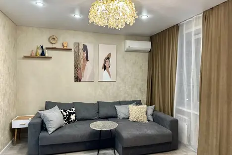 2-комнатная квартира в Липецке, пр-кт Мира, 38