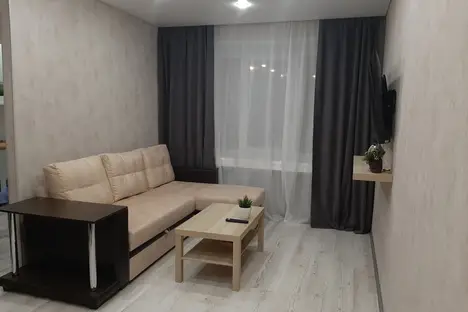 1-комнатная квартира в Кировске, ул. Мира, 4 1-комнатная квартира в Кировске, ул. Мира, 4