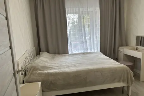 2-комнатная квартира в Берёзовском, Февральская ул., 24 2-комнатная квартира в Берёзовском, Февральская ул., 24