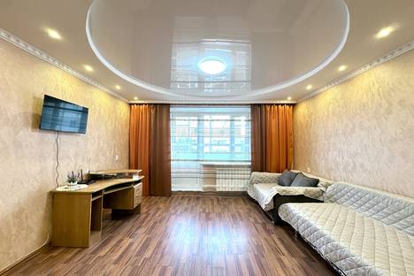 4-комнатная квартира в Тобольске, 10-й мкр., 39 4-комнатная квартира в Тобольске, 10-й мкр., 39