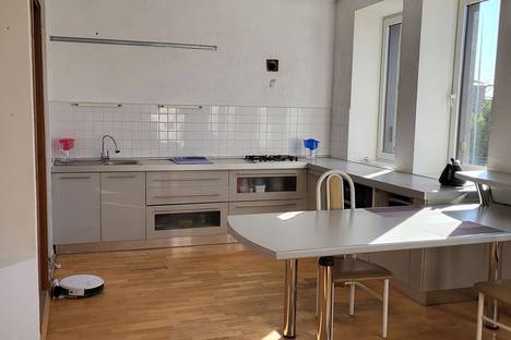 2-комнатная квартира в Магнитогорске, ул. Горького, 27 2-комнатная квартира в Магнитогорске, ул. Горького, 27