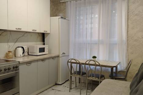 2-комнатная квартира в Иркутске, Иркутск, Култукская ул., 16