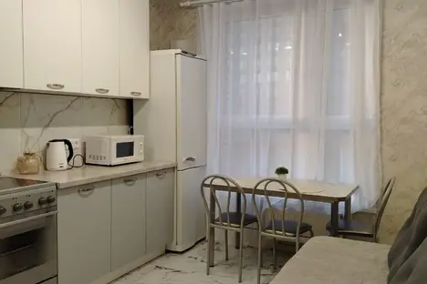 2-комнатная квартира в Иркутске, Култукская ул., 16