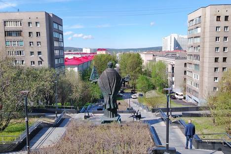 2-комнатная квартира в Мурманске, ул. Капитана Буркова, 27