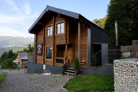 Дом в Городском округе Сочи, Городской округ Сочи, Горнолыжный курорт Роза х., велопешеходная тропа Озёрный траверс, 40 Дом в Городском округе Сочи, Городской округ Сочи, Горнолыжный курорт Роза х., велопешеходная тропа Озёрный траверс, 40