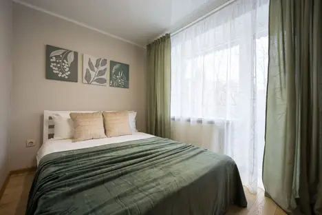 2-комнатная квартира в Калининграде, ул. Репина, 16