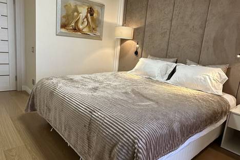 2-комнатная квартира в Сочи, мкр. Центральный, пер. Горького, 18