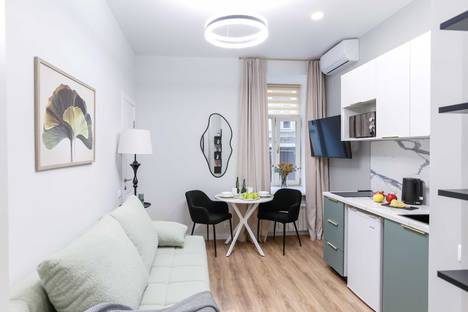 1-комнатная квартира в Москве, Москва, ул. Петровка, 17с4