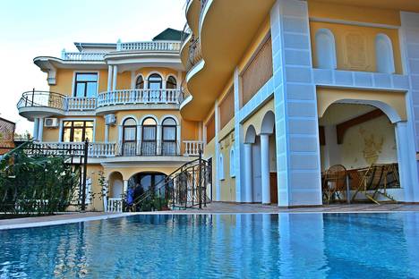 Дом в Ялте, Ялта, Садовая ул., 33-А