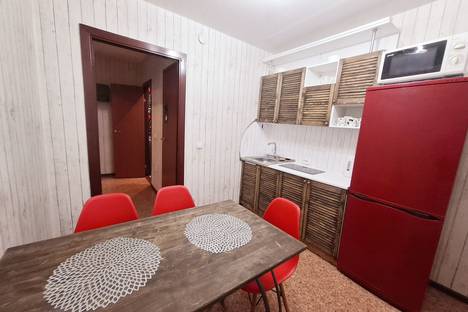 2-комнатная квартира в Ленинске-Кузнецком, Ленинск-Кузнецкий, пр-кт Ленина, 86