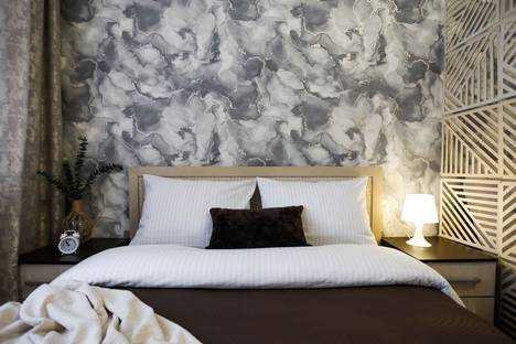 Однокомнатная квартира в аренду посуточно в Нижневартовске по адресу ул. Героев Самотлора, 28