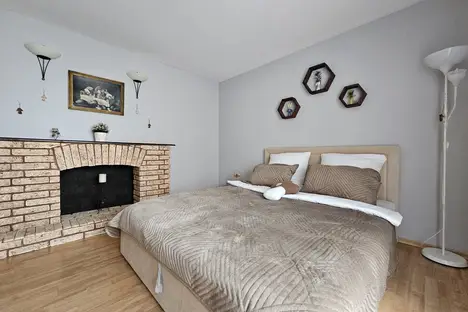 3-комнатная квартира в Череповце, Череповец, Октябрьский пр-кт, 49