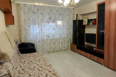 Однокомнатная квартира в аренду посуточно в Лихославле по адресу Лихославльская ул., 15