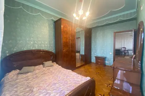 Комната в Москве, Большая Набережная ул., 11