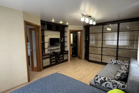 1-комнатная квартира в Комсомольске-на-Амуре, пр-кт Первостроителей, 33