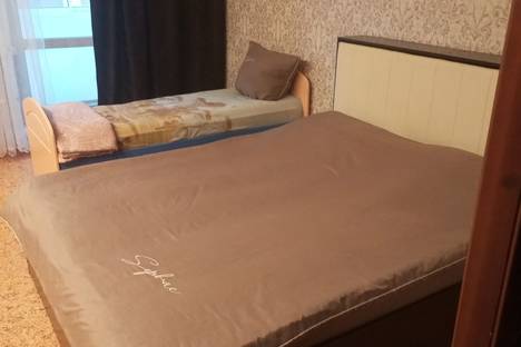 Однокомнатная квартира в аренду посуточно в Прокопьевске по адресу 10-й мкр., 21