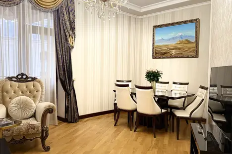 3-комнатная квартира в Ереване, Ереван, ул. Амиряна, 4/6