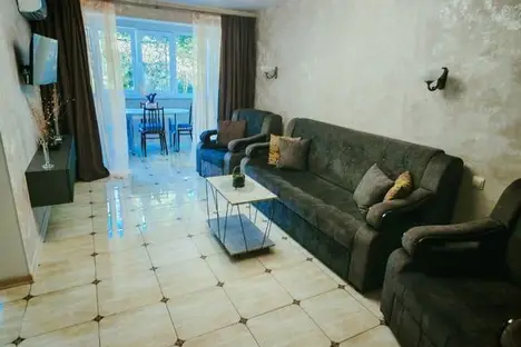 2-комнатная квартира в Гагре, Гагра, ул. Абазгаа, 49/2