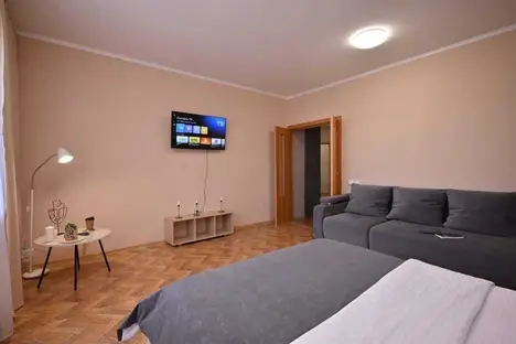 2-комнатная квартира в Красноярске, ул. Алексеева, 89