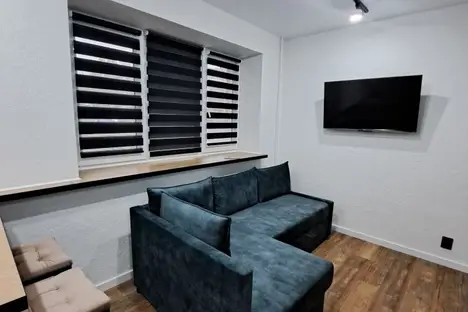 2-комнатная квартира в Великом Новгороде, Великий Новгород, р-н  Софийская сторона, Десятинная ул., 14