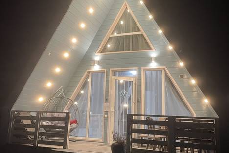 Дом в Ленинградской области, Ленинградская область, Приозерский р-н , Ларионовское с.п., п. Ларионово, ул. Елизаветы Глинки, 95