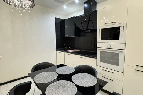 2-комнатная квартира в Волгограде, Волгоград, б-р Энгельса, 23А