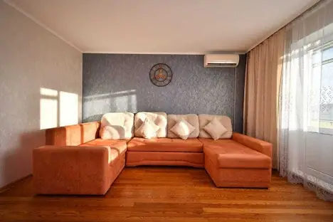 2-комнатная квартира в Красноярске, Красноярск, ул. Молокова, 50