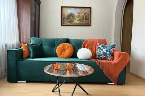 Дом в Шахтах, Центр