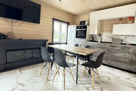 Дом в Шерегеше, Шерегеш, Славянская ул., 57