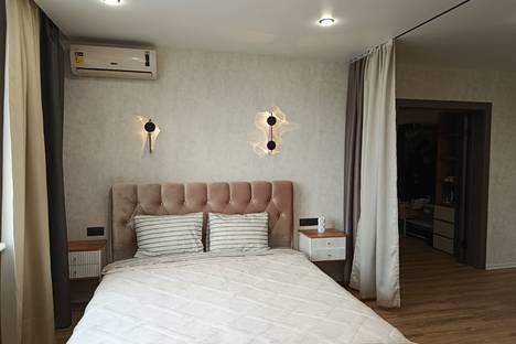 2-комнатная квартира в Новосибирске, Ленинский р-н , мкр. Горский, 53