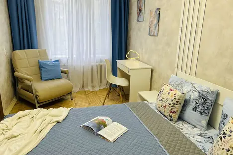 2-комнатная квартира в Санкт-Петербурге, Краснопутиловская ул., 100, м. Московская