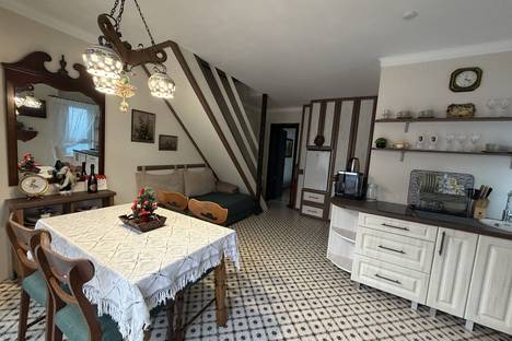 2-комнатная квартира в Зеленоградске, Октябрьская ул., 14