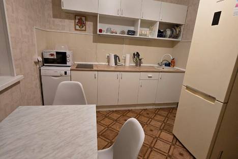 2-комнатная квартира в Москве, 13-я Парковая ул., 35