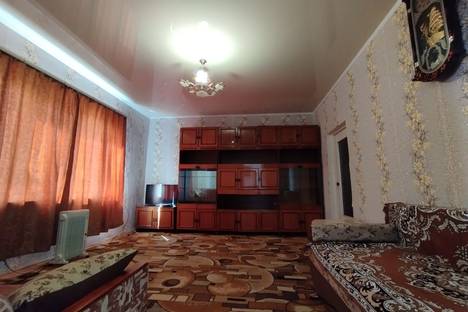 3-комнатная квартира в поселке Гулрыпш, пгт. Гулрыпш