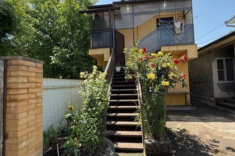 2-комнатная квартира в Ессентуках, ул. Титова, 4