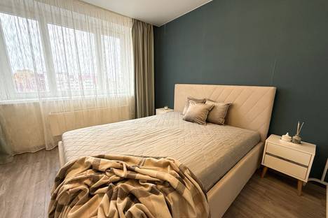 2-комнатная квартира в Тюмени, Тюмень, ул. Созидателей, 11