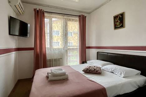 Комната в Сириусе, Пихтовый пер., 32