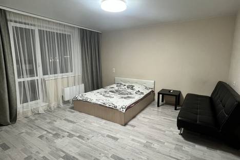 Однокомнатная квартира в аренду посуточно в Кургане по адресу 4-й мкр., 12А
