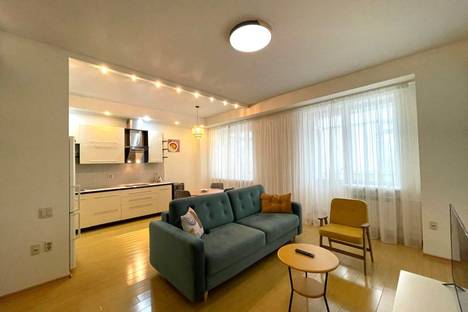 2-комнатная квартира в Челябинске, Челябинск, Челябинский г.о., Центральный р-н , пл. МОПРа, 9