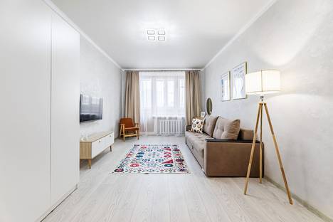 Трёхкомнатная квартира в аренду посуточно в Казани по адресу Лево-Булачная ул., 50