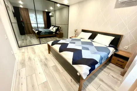 2-комнатная квартира в Анапе, Анапа, ул. Крылова, 13к3