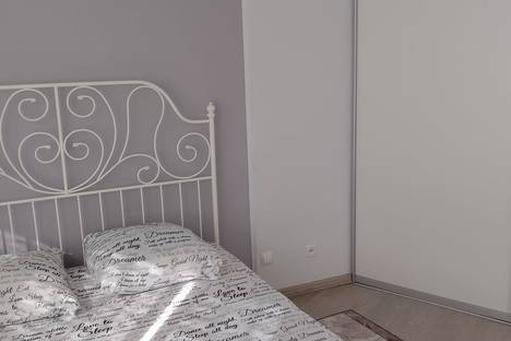 2-комнатная квартира в Саратове, Валовая ул., 12