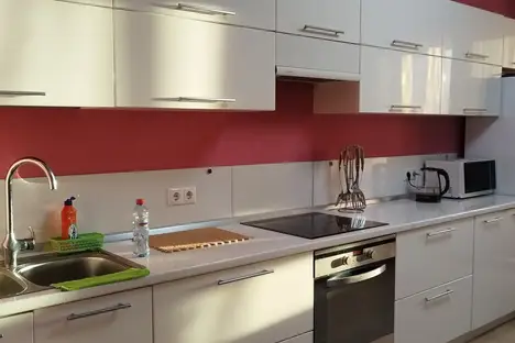 2-комнатная квартира в Иркутске, Иркутск, Красноказачья ул., 80