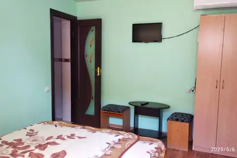 Комната в селе Морском, ул. Ленина, 6