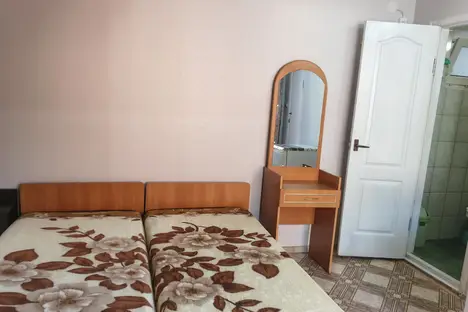 Комната в селе Морском, ул. Ленина, 6